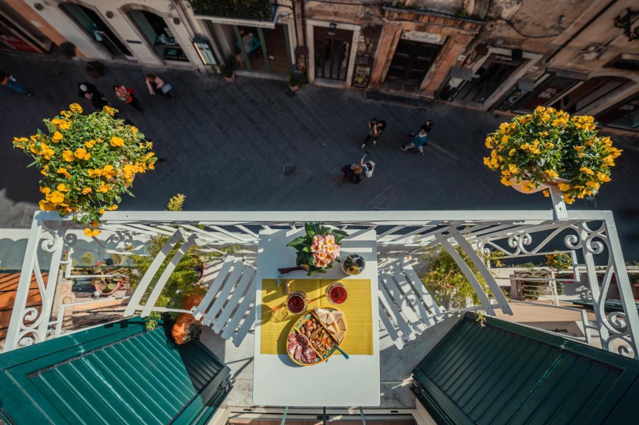 Taoapartments - Casa Vittoria Таорміна Екстер'єр фото